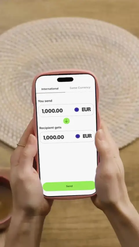 Wise ad: The smart way to move money