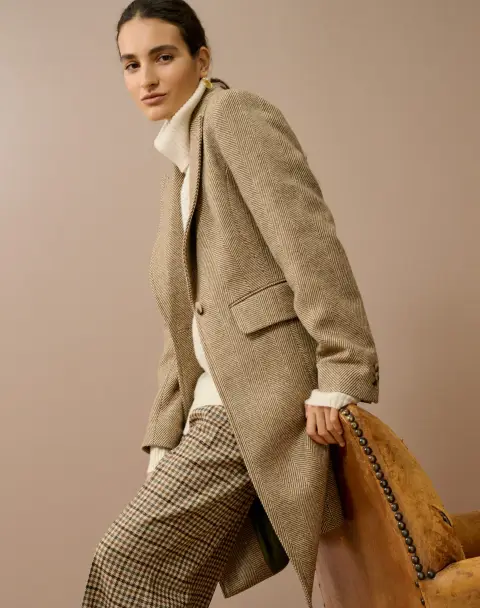 Brora ad: Houndstooth Wool Tailored Jacket