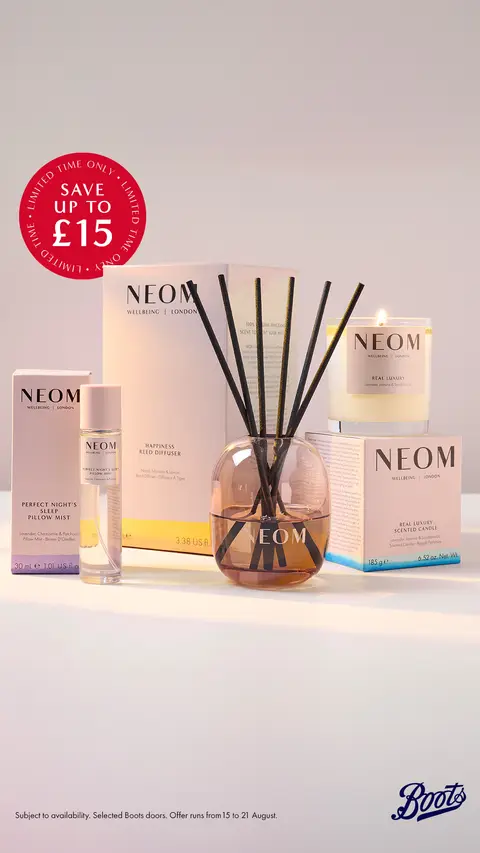 Boots UK ad: 100% Natural Fragrances