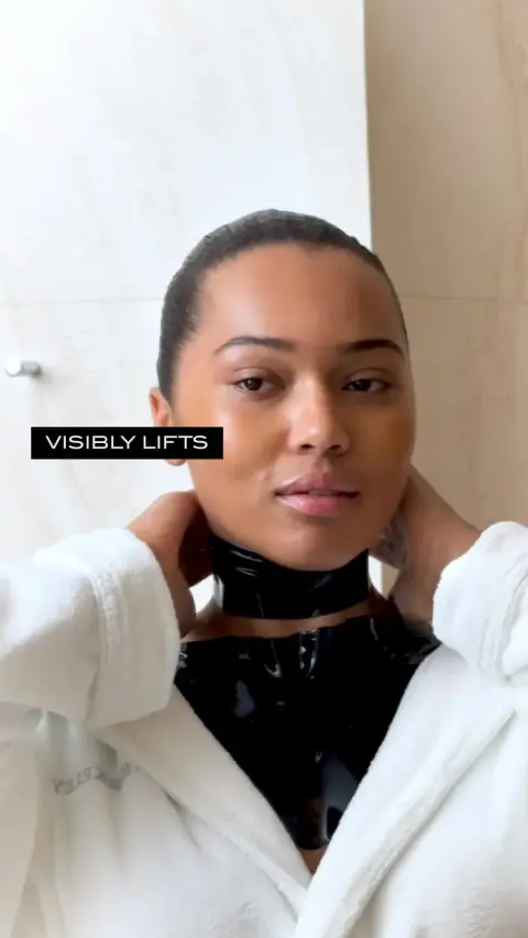111SKIN ad: ⭐⭐⭐⭐⭐ Customer Favorite