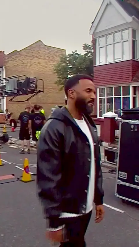 Just Eat UK ad: Can we get a rewinddd? ⏪