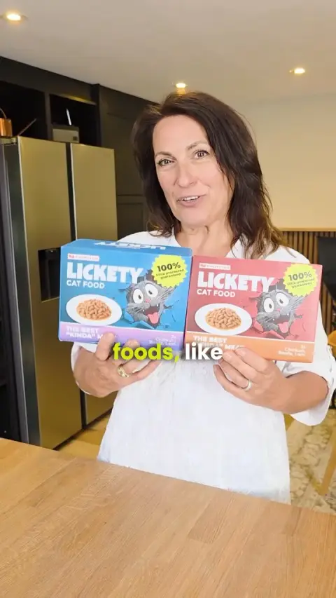 KatKin ad: Fluff-free fresh cat food. Now 20% off.