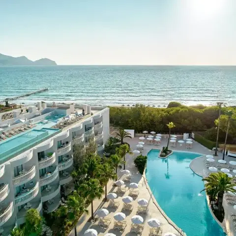 Iberostar Beachfront Resorts ad: Iberostar Beachfront Resorts