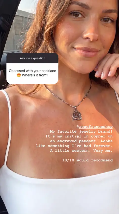 Roze France ad: The gift she'll actually wear
