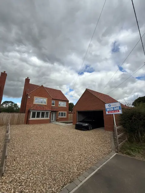 7days Performance ad: 🏡 LIFE-CHANGING WIN LOADING… 🚗💷 Enter now 👉 7daysperformance.co.uk/product/…