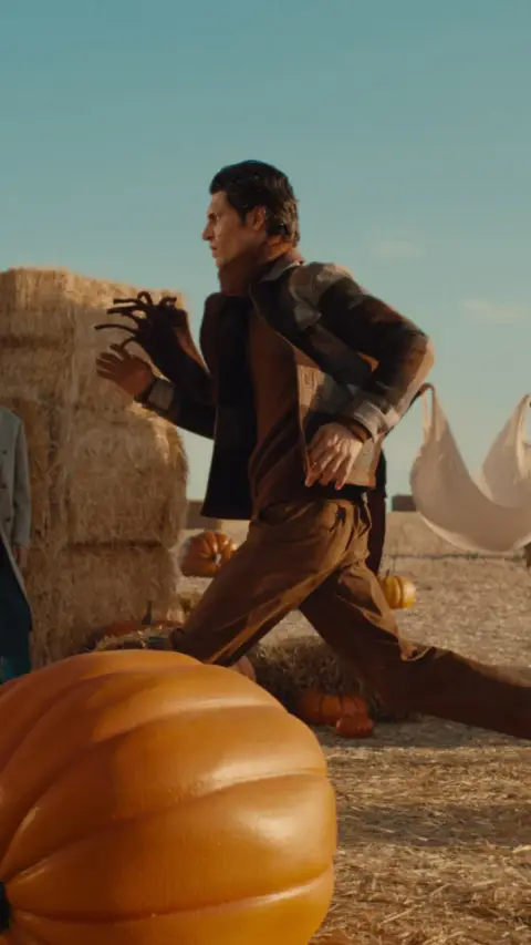 Marks and Spencer ad: Let's go autumn