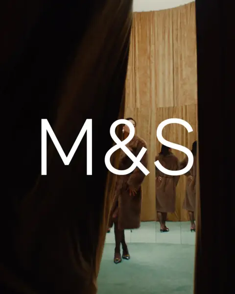 Marks and Spencer ad: Give the gift