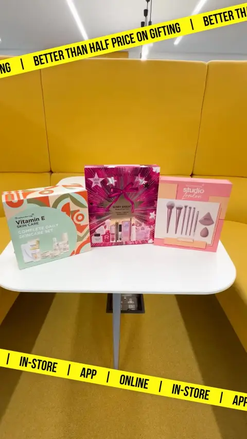 Superdrug ad: Biggest Black Friday Ever